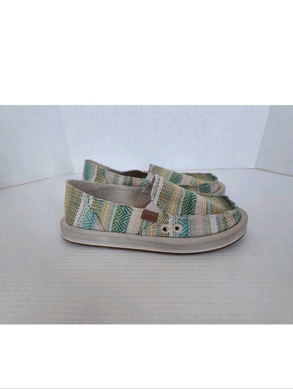 Sanuk Women's Slip on Loafers Size 8 Lot of 2 pair Nice! - Picture 5 of 12
